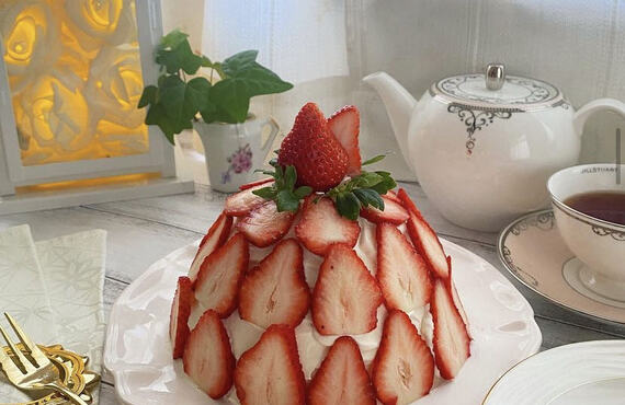 整体施術の後は漢方茶でめぐりを整え砂糖不使用低糖質スイーツをサービス！ボディバランスケアAMOLLIR